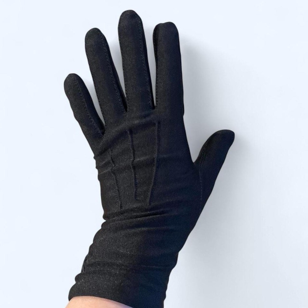 Black nylon lined gloves size S by Isotoner - Picture 4 of 6